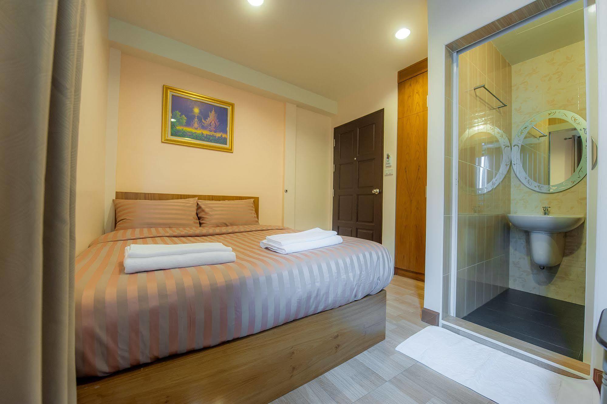 Hotel Full House Bangkok Exteriér fotografie